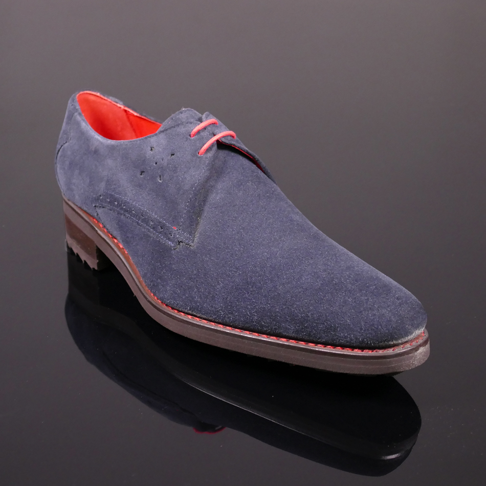 Dexter 'Angel' - Plain Front suede Gibson