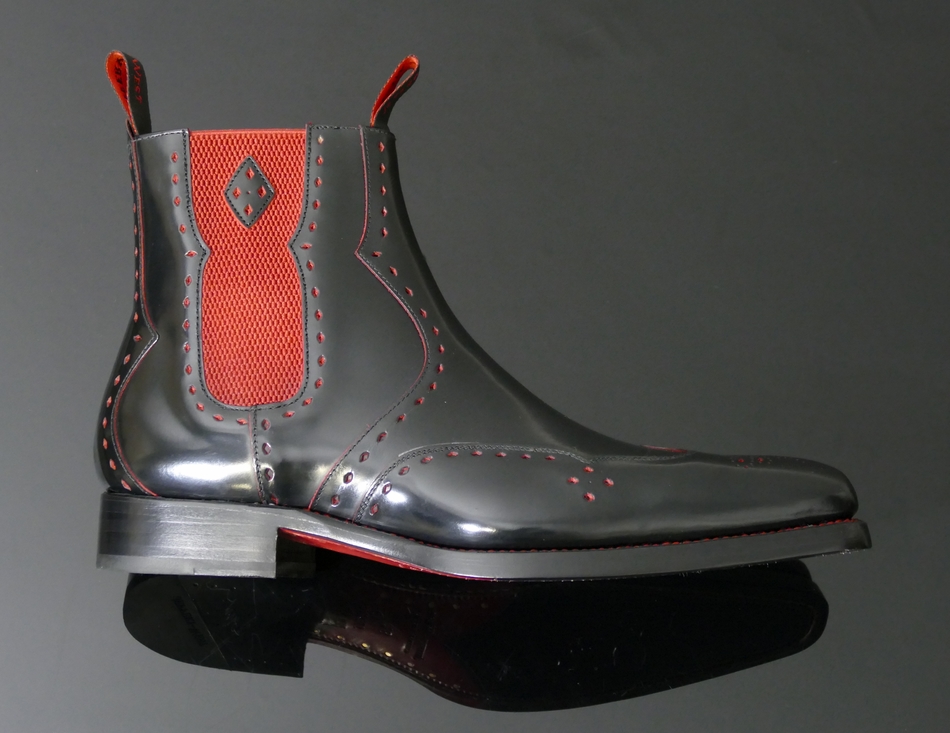 Dexter - 'Novikov' Cut Through Punch Chelsea Boot