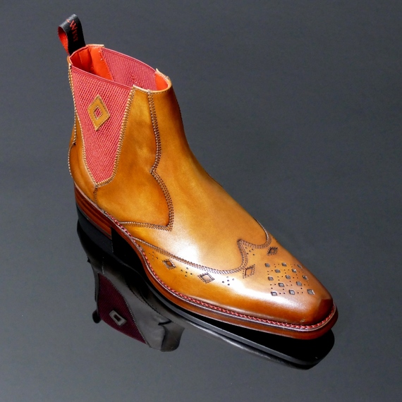 Dexter - 'Scimitar' Wing tip Chelsea boot