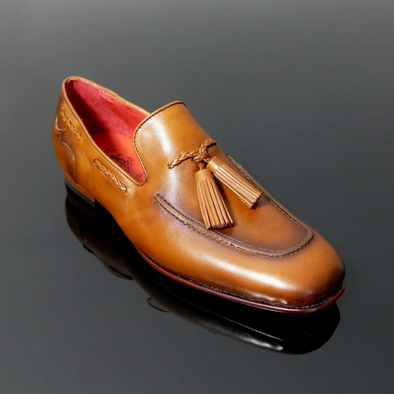 Martini K506 'PORTO CERVO' Pin Tuck Tassel Loafer