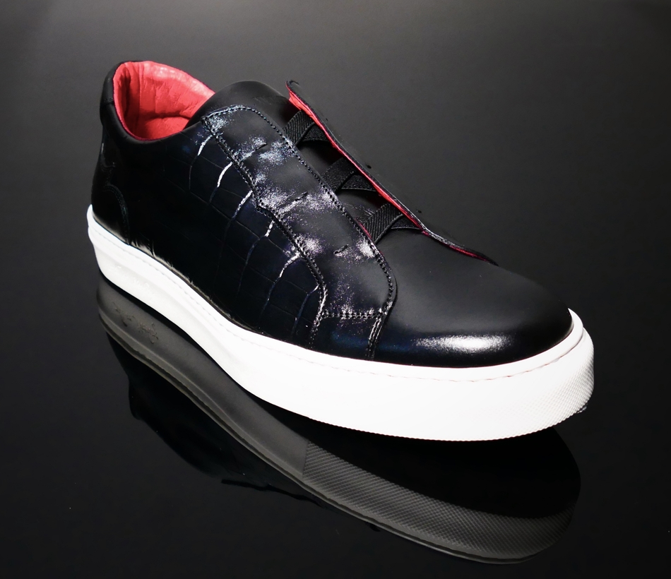 Buy Under Armour Men's UA SpeedForm® Apollo 2 Running Shoes  Black/Graphite/Graphite 10 D(M) US Online at desertcartINDIA