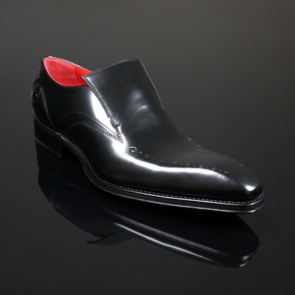 Moon 'Kit' Diamond punch Slip on 