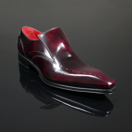 Moon 'Kit' Diamond punch Slip on 