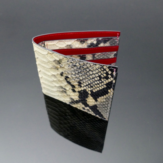 Wallet - Classic Billfold NATURAL SNAKE